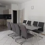 Apartment Klapka *